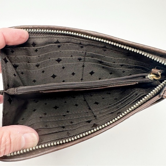 Fossil Key-per Floral Wallet - Picture 6 of 7